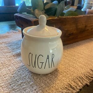 Rae Dunn sugar bowl. No crack or chips!